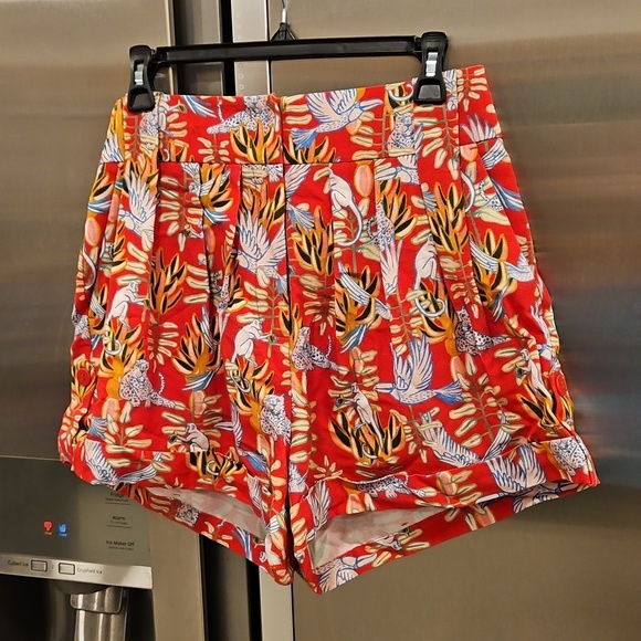 FARM Rio Pants - 💕FARM RIO💕 Tropical Suingue Cuffed Red Shorts  ~ Small S NWT